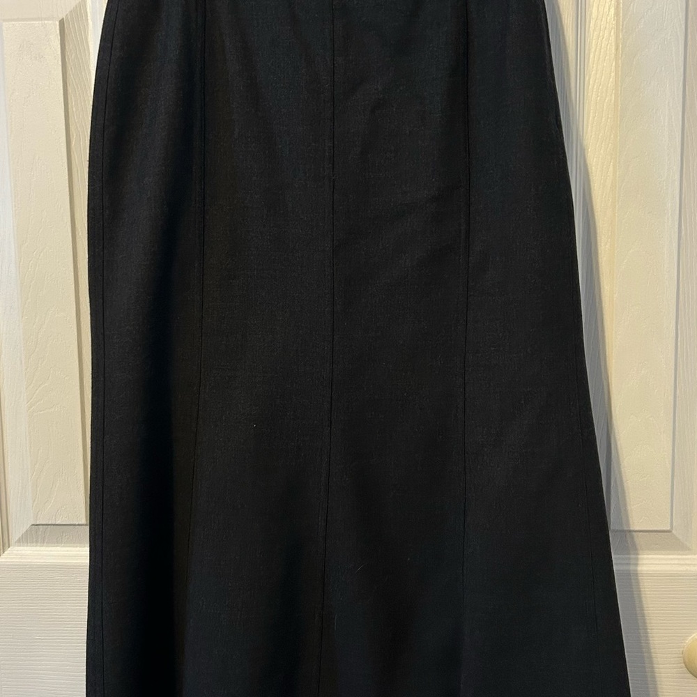 Elegant Black Women's Skirt